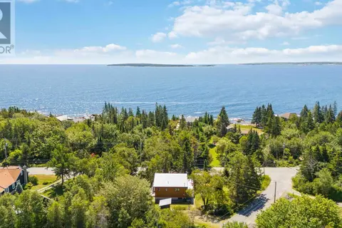 10 Silver Rock Road