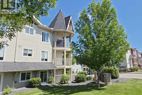 1314, 70 Panamount Drive NW