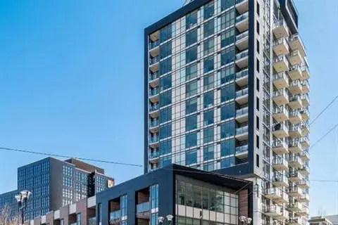 1205, 550 Riverfront Avenue SE