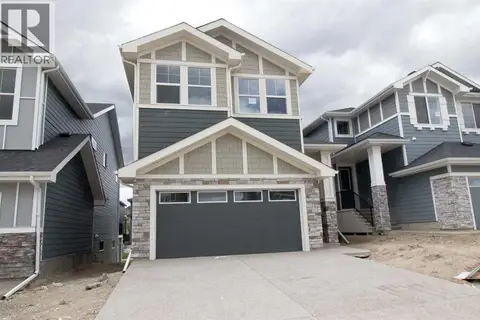 115 Sundown Crescent