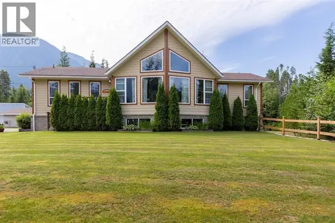 3009 SOLOMON WAY
