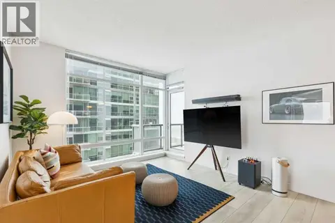1401, 215 13 Avenue SW