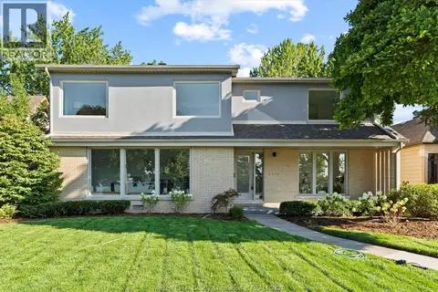 2371 RIVERSIDE DRIVE West
