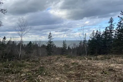 Lot 9 Shore Road West