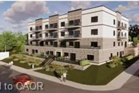 80 CAITHNESS Street W Unit# 202