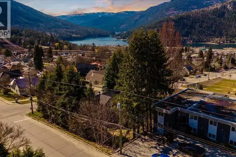 605 & 607 Gore Street