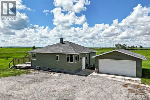 225074 Highway 561