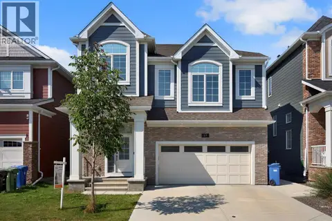 17 Yorkstone Way SW