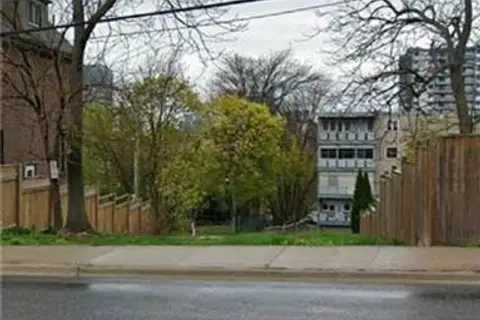 84 ST. JOSEPH'S Drive