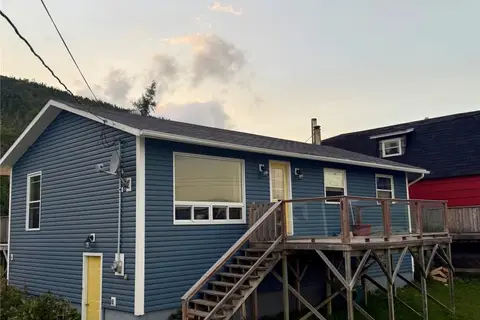155 Main Road W