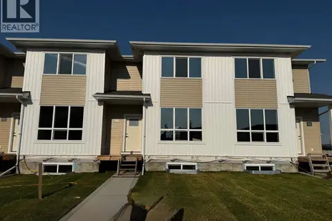 44 Lavelle Close
