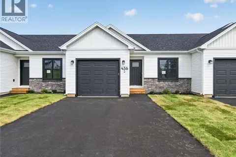 436 LaVallee Unit# 2