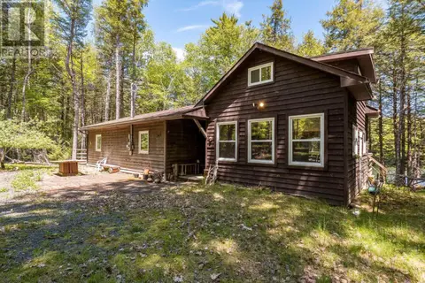87 Edith's Point Road