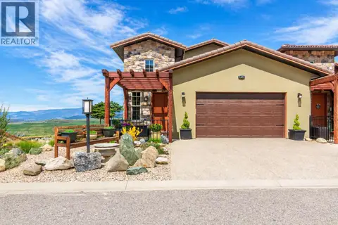 595 Vineyard Way N Unit# 31