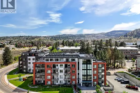 875 University Drive Unit# 207