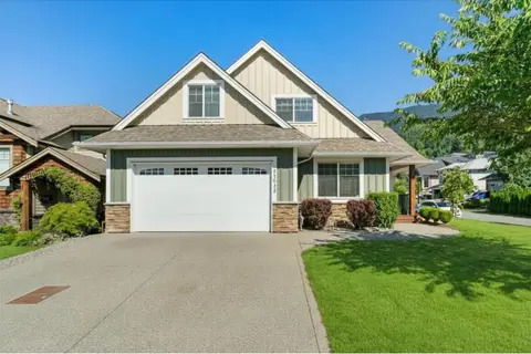 51022 SOPHIE CRESCENT, Eastern Hillsides