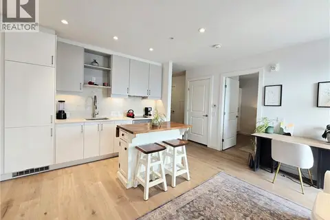181 KING Street S Unit# 1812