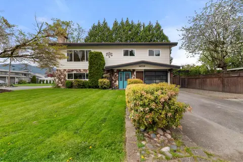 10218 OVAL DRIVE, Fairfield Island
