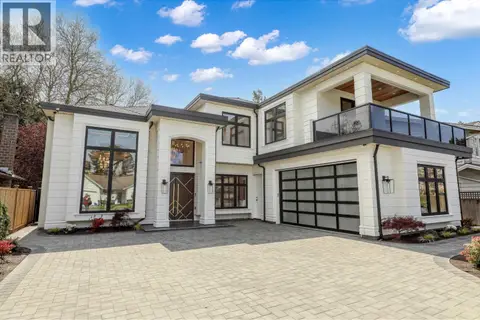 4520 LANCELOT DRIVE