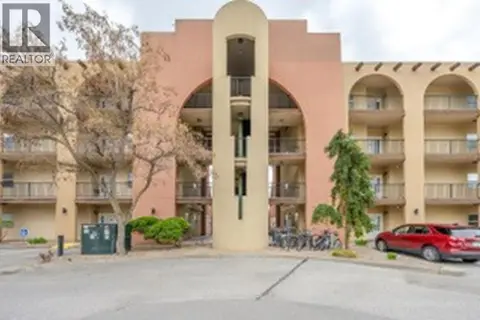 15 Solana Key Court Unit# 202