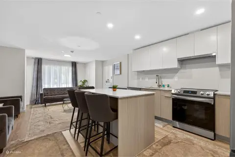 318 13968 LAUREL DRIVE