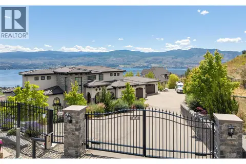 3279 Vineyard View Drive