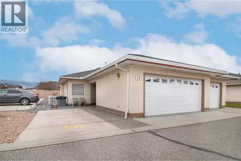 1874 Parkview Crescent Unit# 38