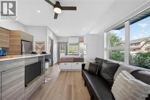 2555 Lakeshore Road Unit# 114