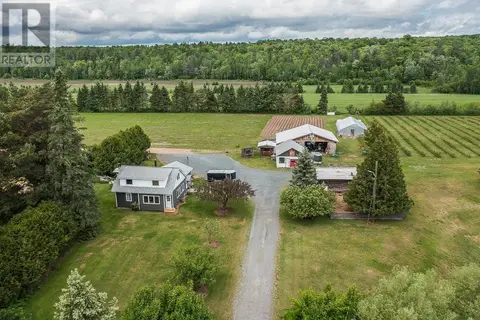 46 Collver RD, Huron Shores Township