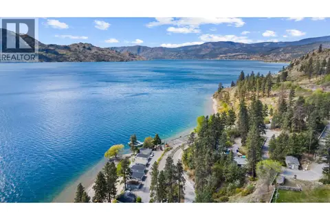 3050 Seclusion Bay Road Unit# 100