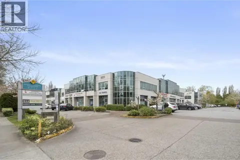 240 8833 ODLIN CRESCENT