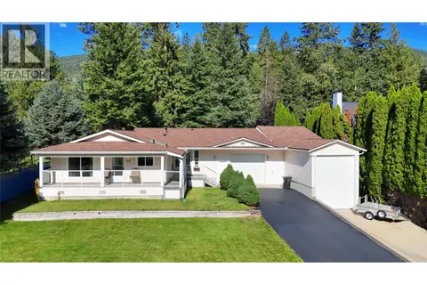 817 Smith Crescent