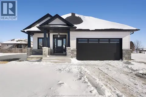 111 Fenceline DRIVE