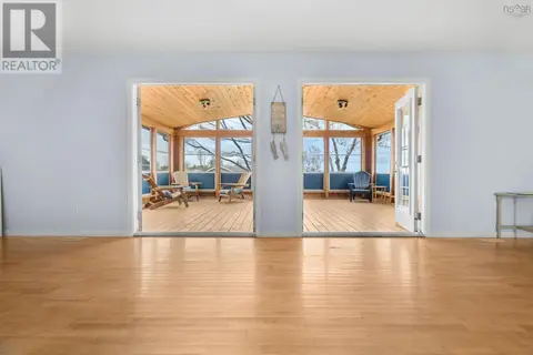 6143 Little Harbour Road