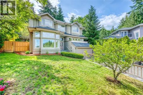 5352 Coastview Pl