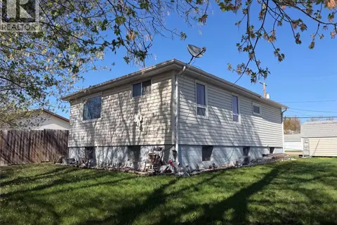 412 Main STREET