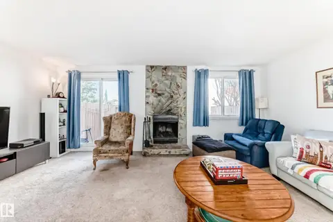 18611 66 AV NW