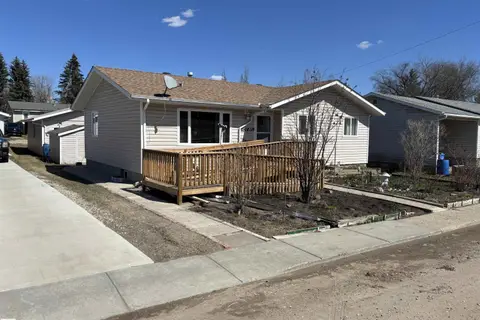 4824 49 AV