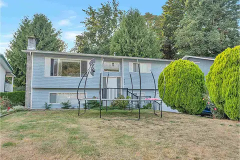 2651 MACBETH CRESCENT
