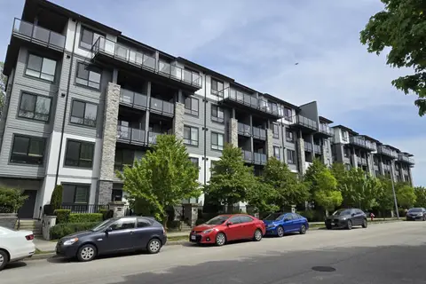 418 15351 101 AVENUE