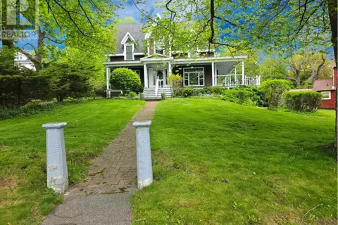 148 Crescent Street