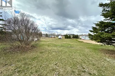 25 Iroquois Lake DRIVE