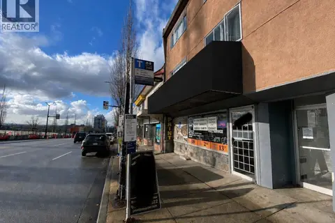 3863 HASTINGS STREET