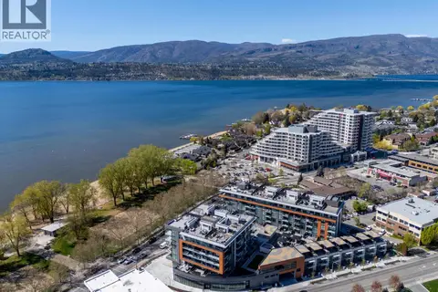3409 Lakeshore Road Unit# 407