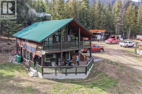 829 Bobbie Burns Road