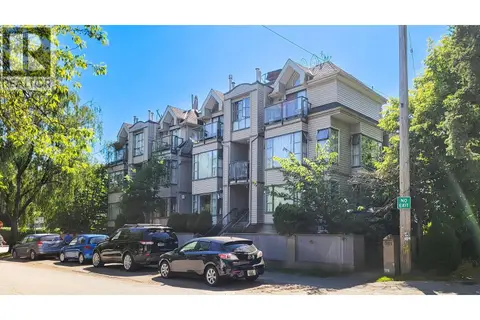 3167 LAUREL STREET