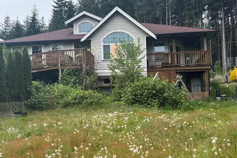 3845 Trailhead Dr