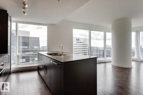 #3307 10360 102 ST NW