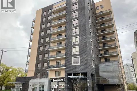 8 HICKORY Street W Unit# 204