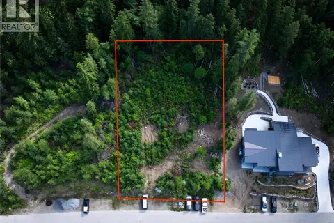 2465 Monashee Court Unit# 14
